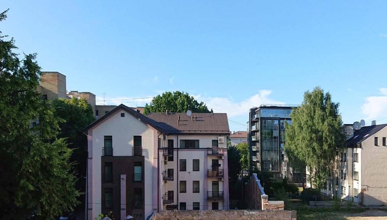 Riga City Center Quiet Apartment With Free Private Parking Exteriör bild